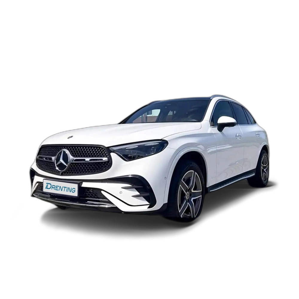 Renting Mercedes-Benz GLC 300 300e 4Matic 9G-Tronic Blanco 2