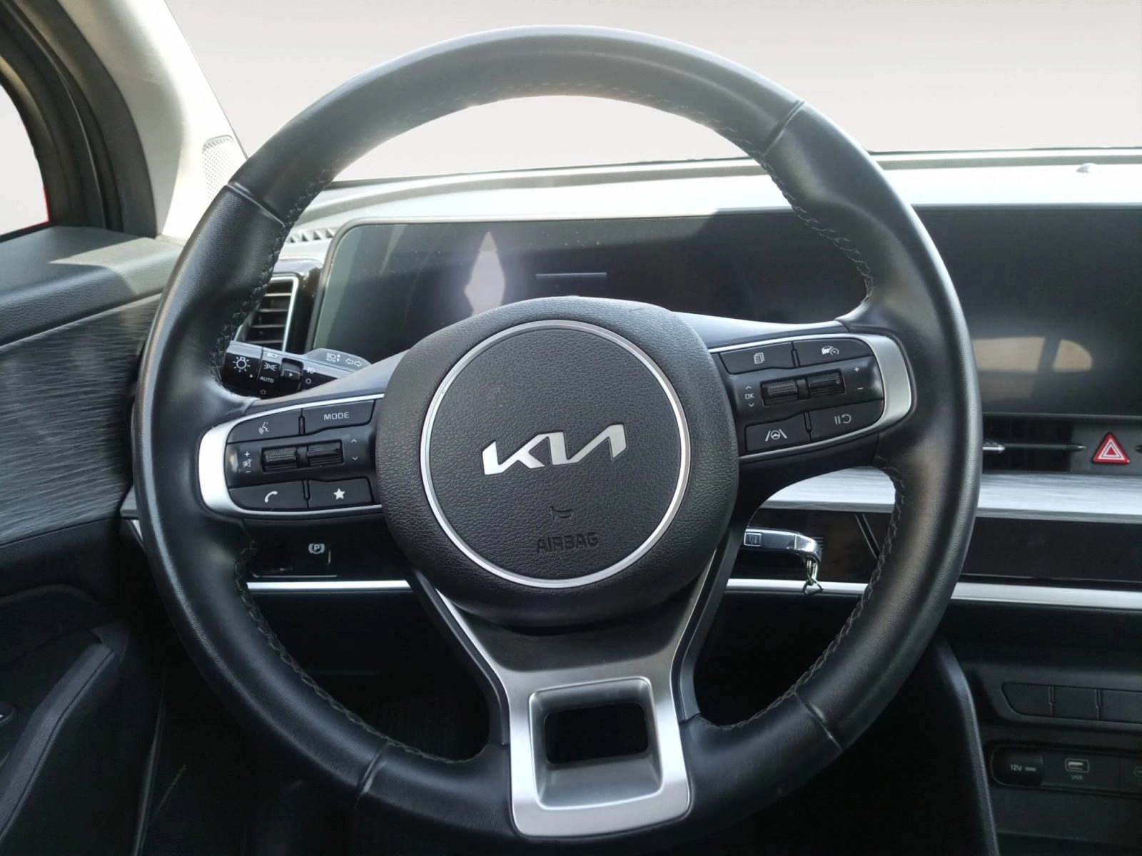 Renting Kia Sportage 1.6 T-GDI Drive
