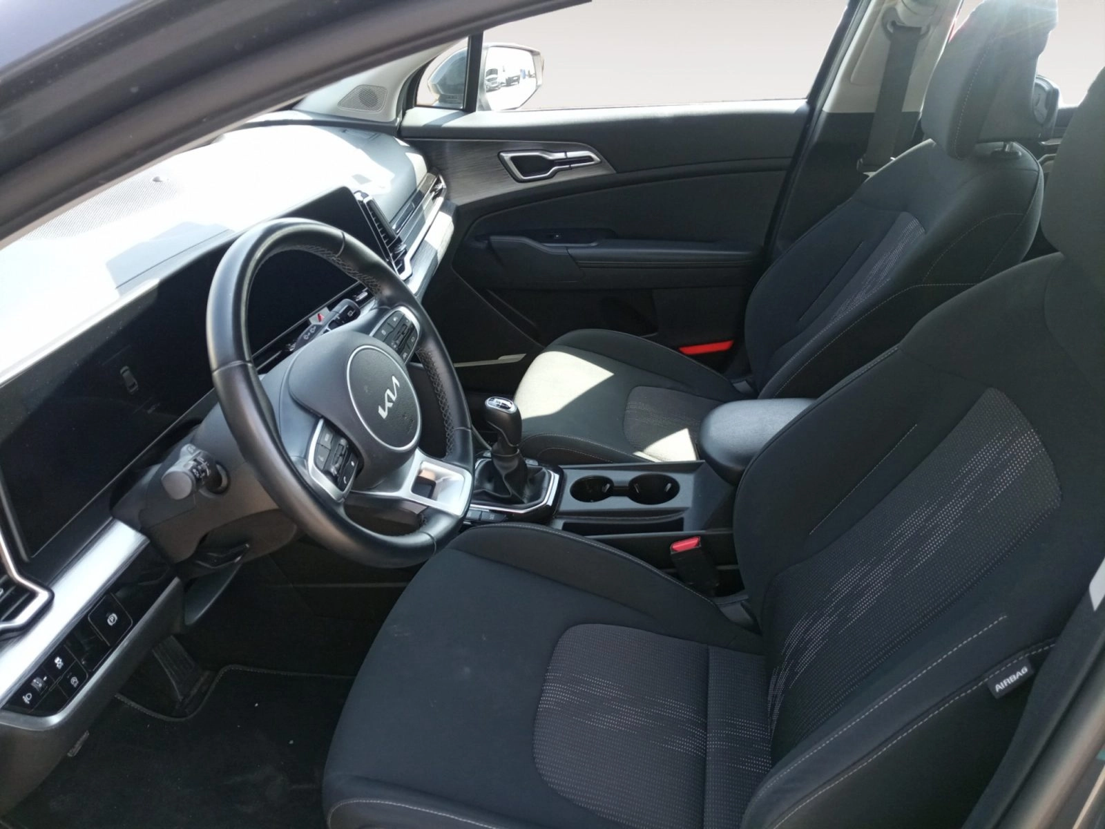 Renting Kia Sportage 1.6 T-GDI Drive
