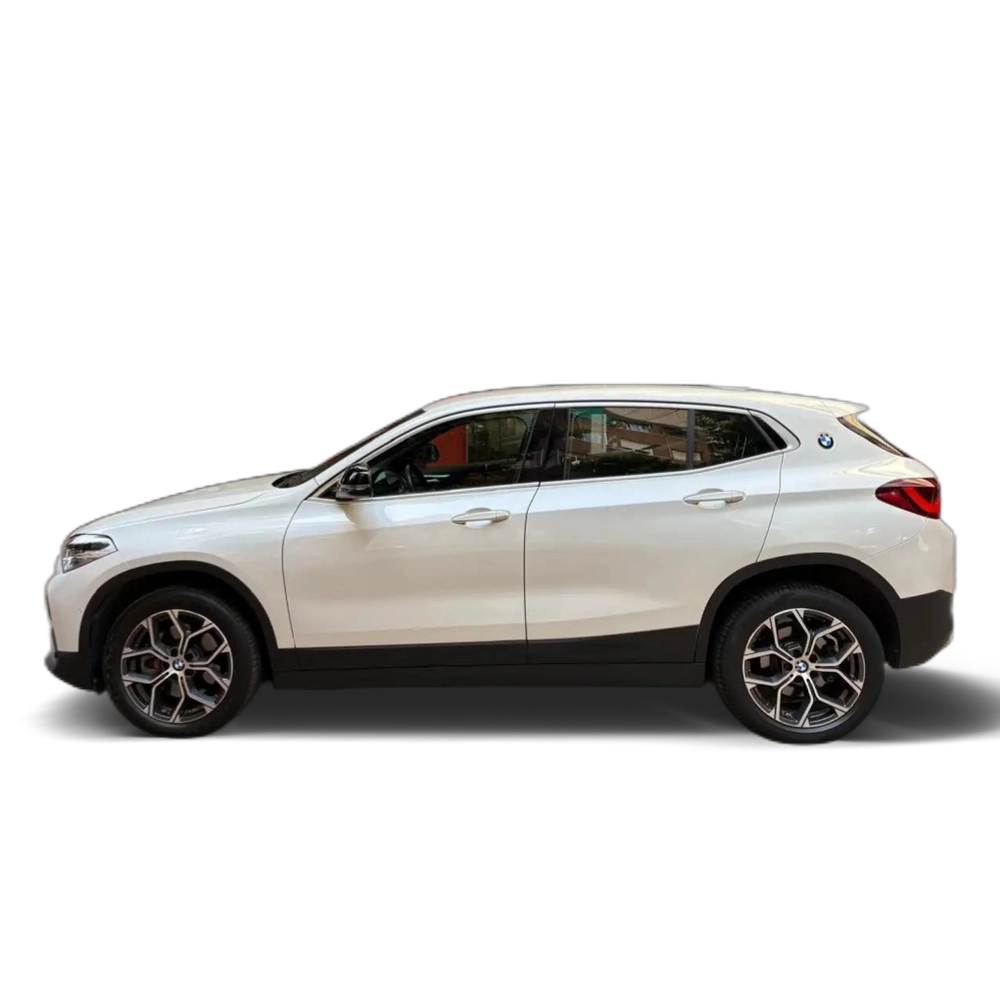 Renting BMW X2 sDrive 20dA Blanco