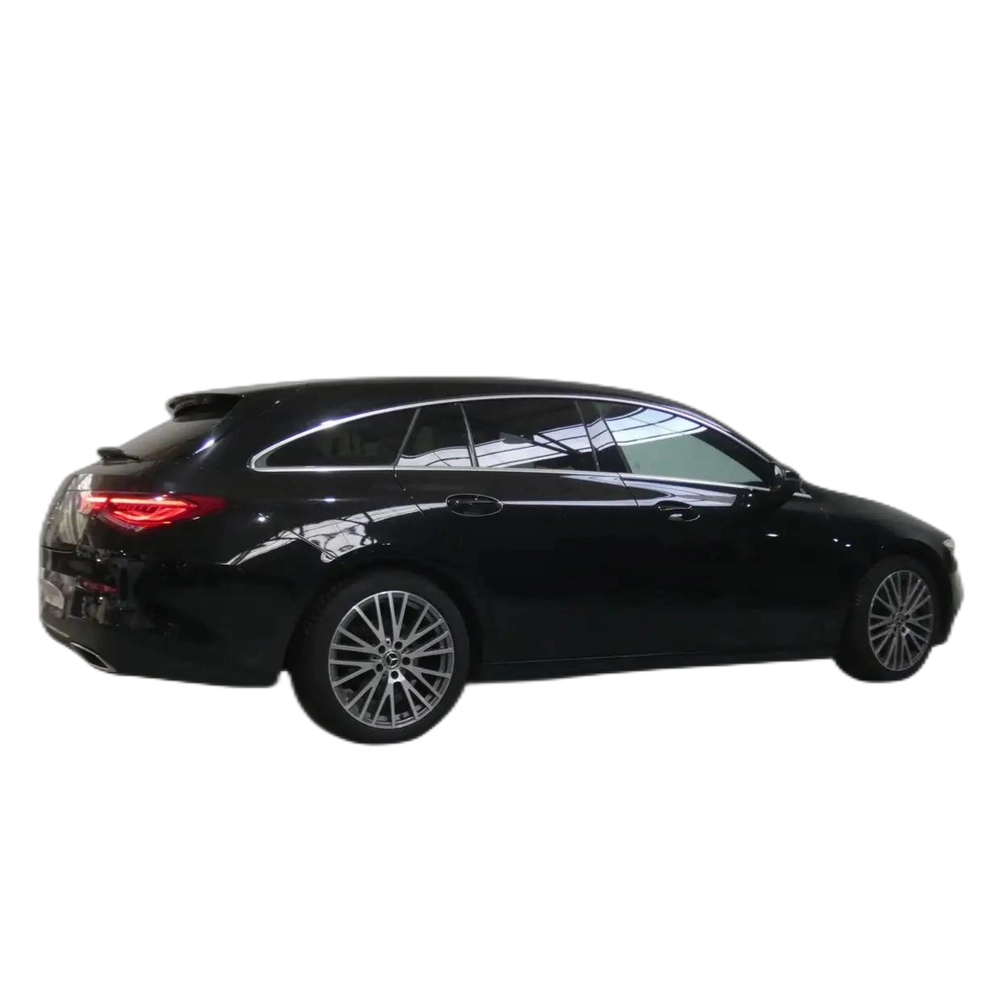 Renting Mercedes-Benz CLA 180 Shooting Brake Negro