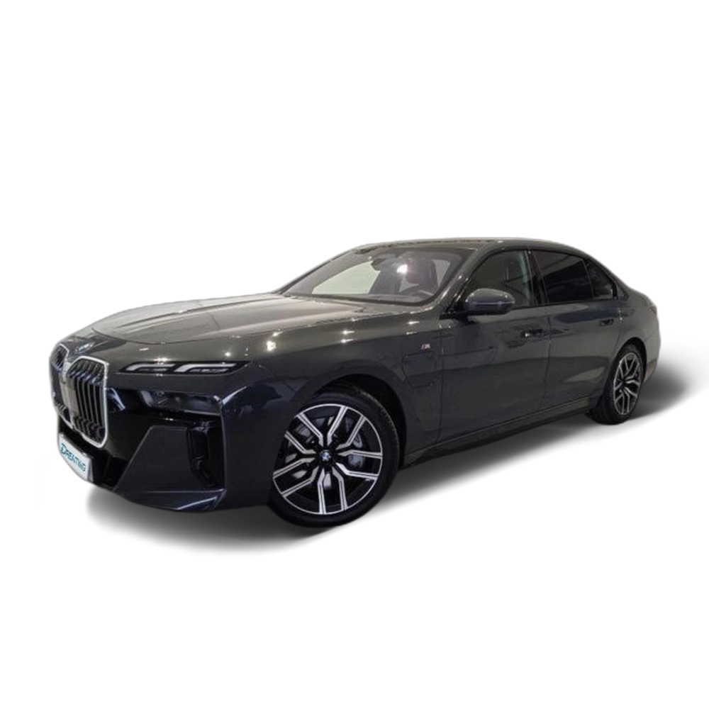 Renting BMW Serie 7 750e xDrive 360 kW (489 CV)