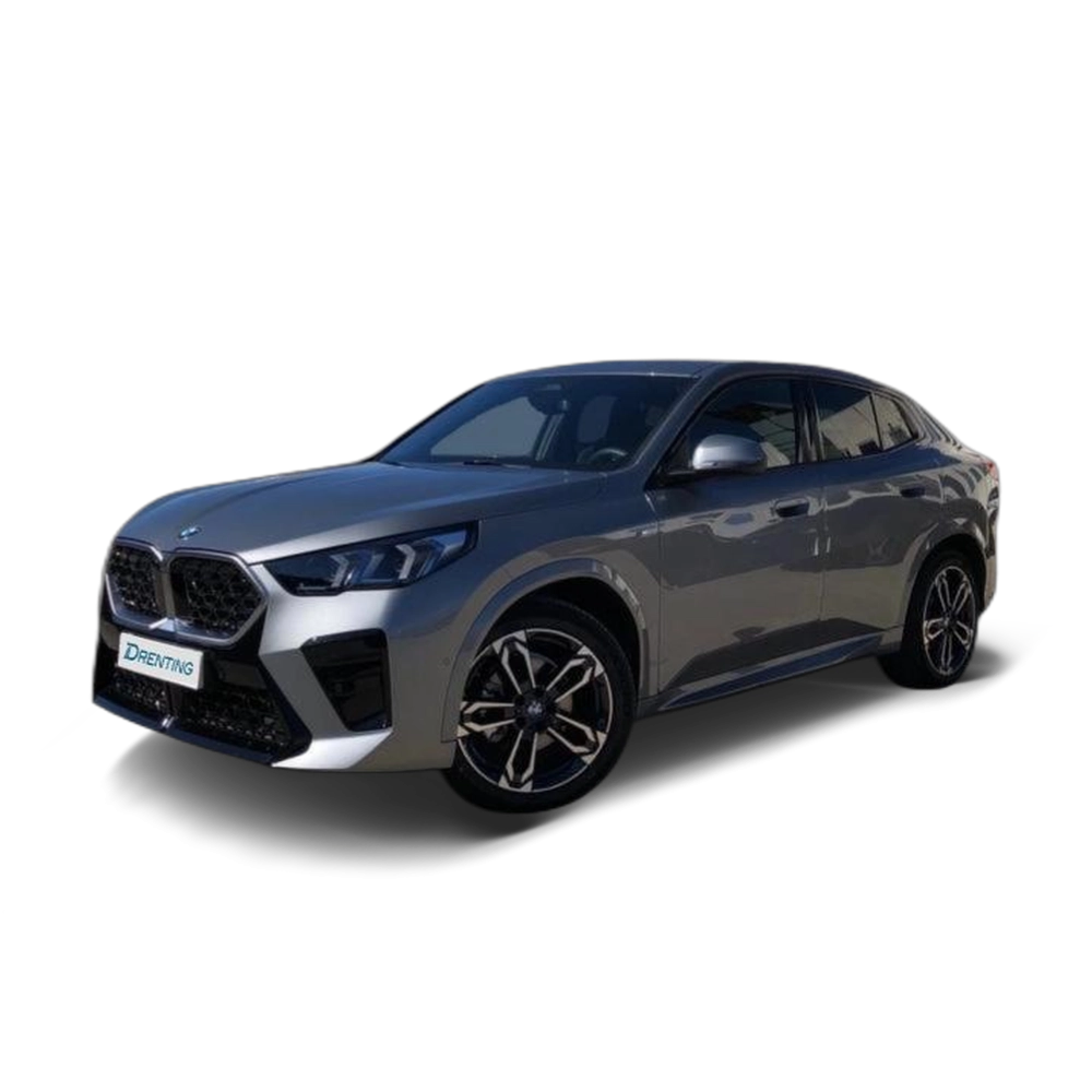 Renting BMW X2 sDrive18d 110 kW (150 CV) 4 2