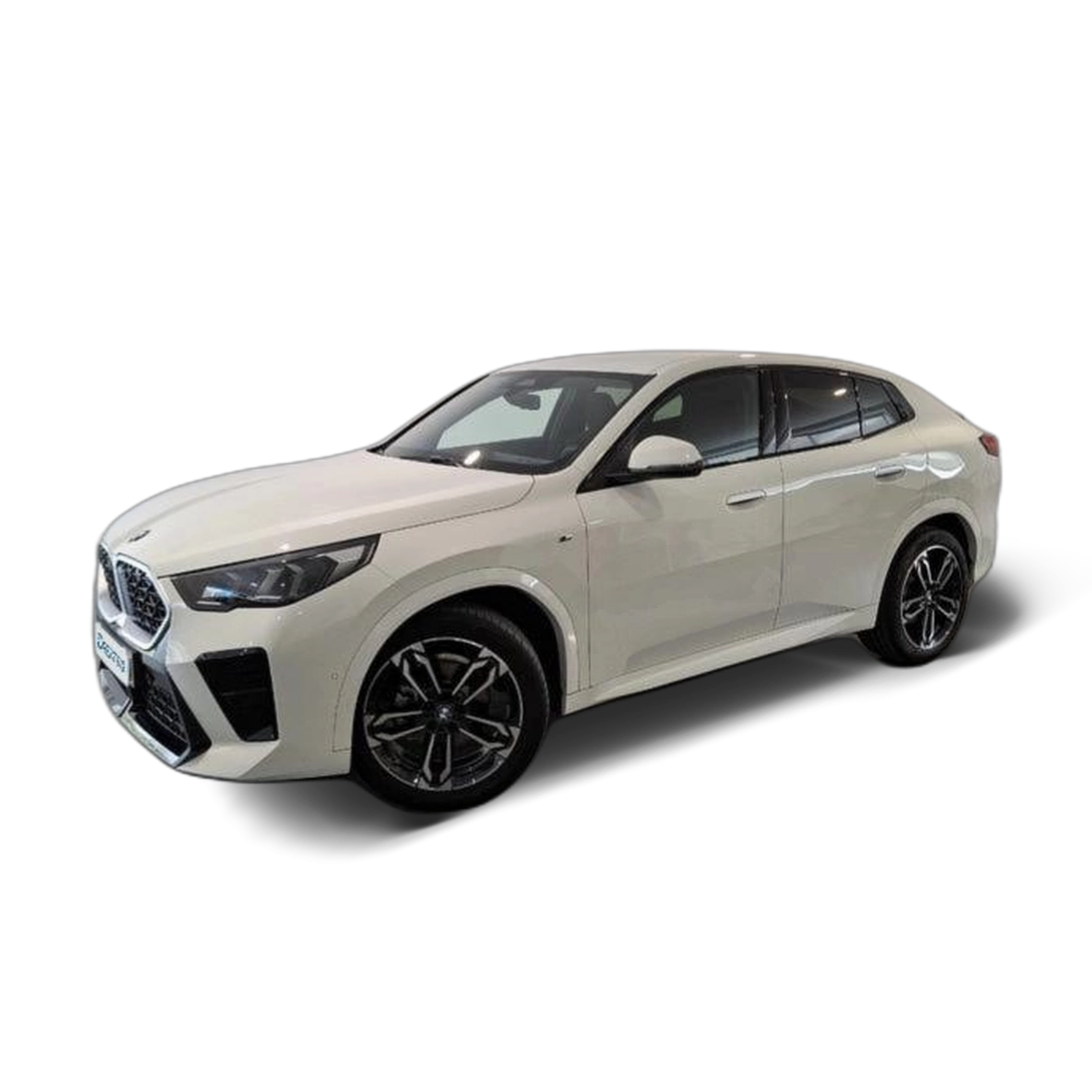 Renting BMW X2 sDrive18d 110 kW (150 CV) 24