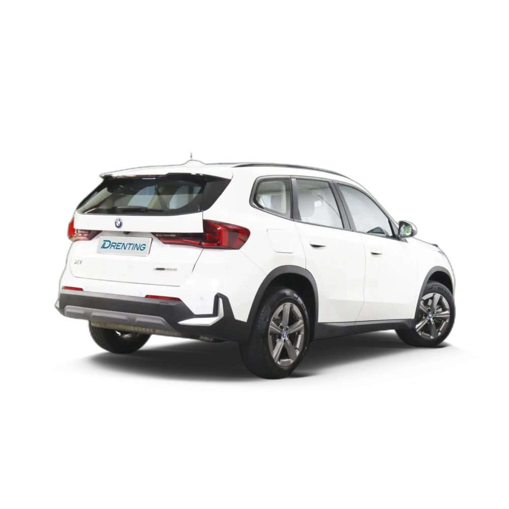 Renting BMW X1 xDrive25eA Blanco 6