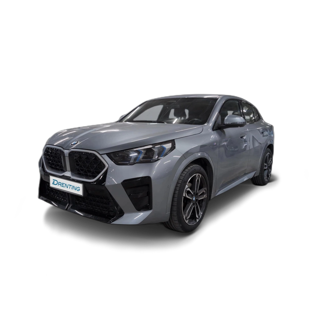Renting BMW X2 sDrive18d 110 kW (150 CV) 26