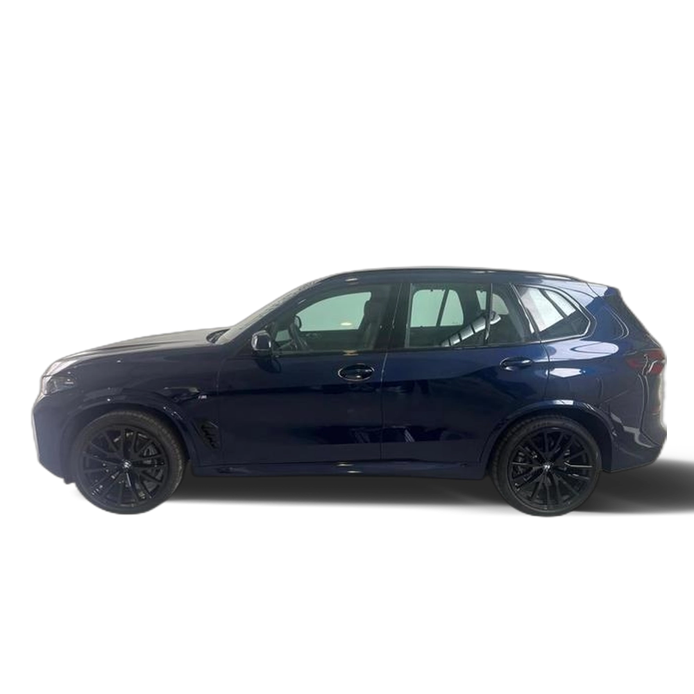 Renting BMW X5 xDrive30d xLine 219 kW (298 CV) 5