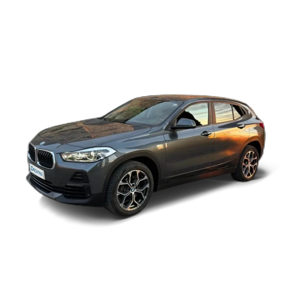 Renting BMW X2 sDrive 18dA Gris 4