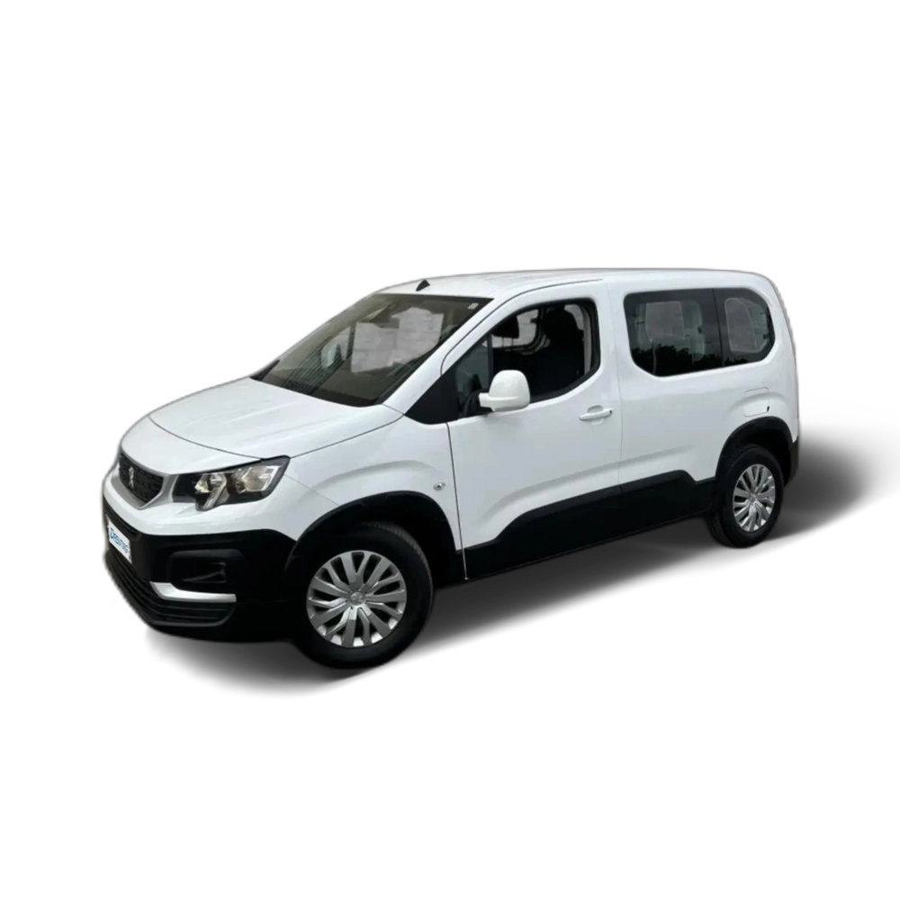 Renting Peugeot Rifter 1.5BlueHDi S&amp;S Standard Active 100 Blanco