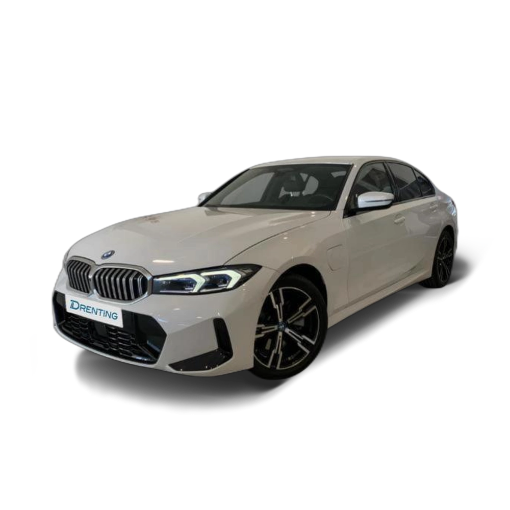 Renting BMW Serie 3 330e 215 kW (292 CV) 7 2
