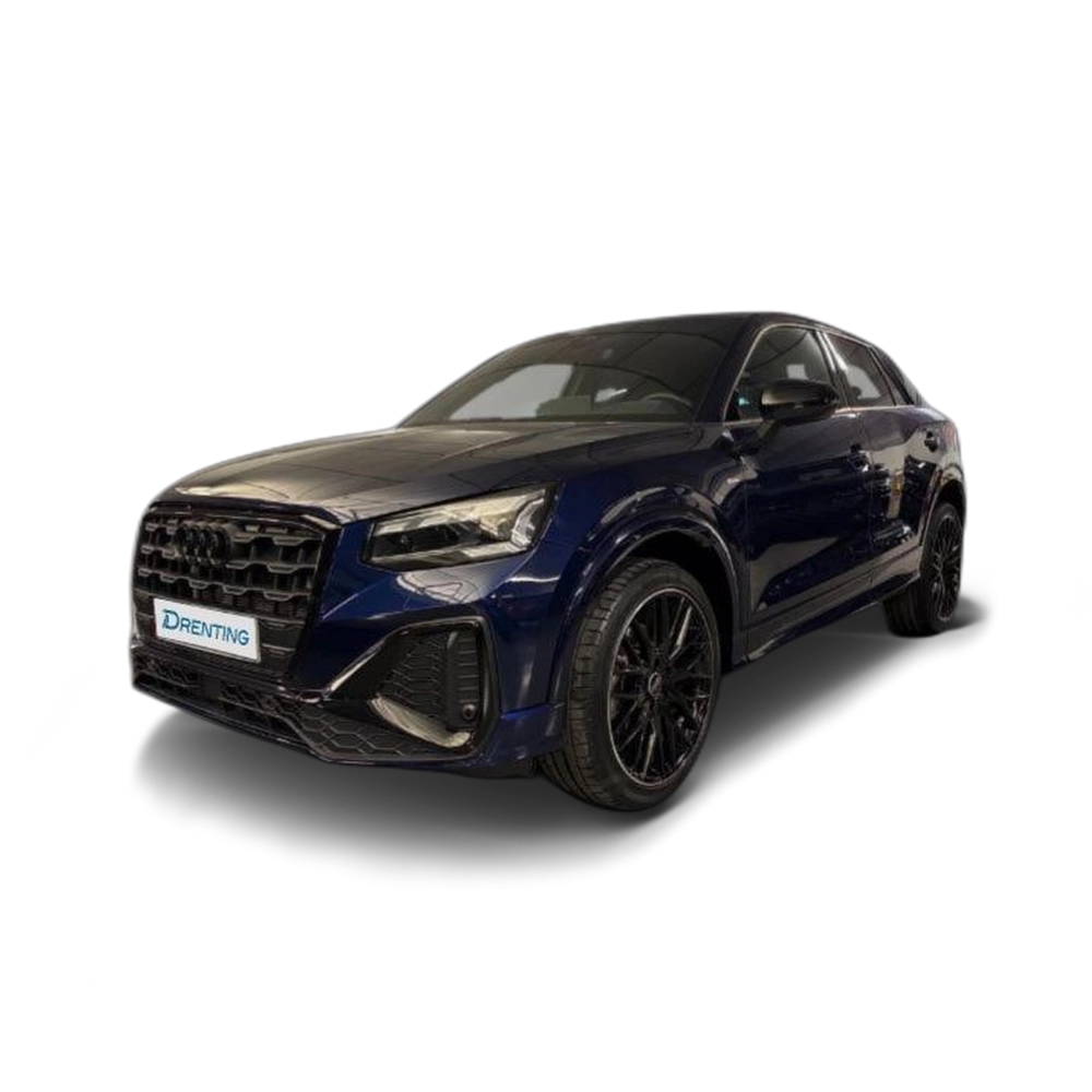 Renting Audi Q2 Adrenalin Black Edition 35 TFSI 110 kW (150 CV) S tronic 2