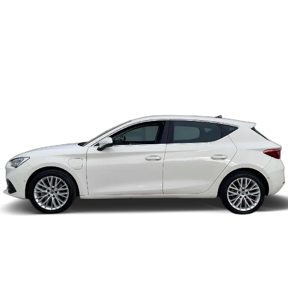 Renting SEAT León 1.4 TSI e-Hybrid S&amp;S Xcellence DSG-6 204
