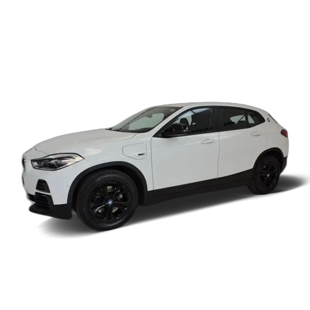 Renting BMW X2 XDRIVE 25E BUSINESS X AUTOMATICO Blanco
