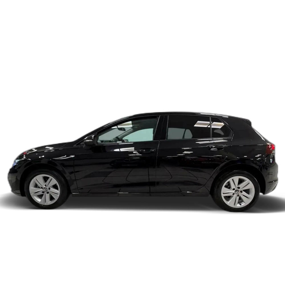 Renting Volkswagen Golf 1.0 eTSI Life DSG 81kW Negro