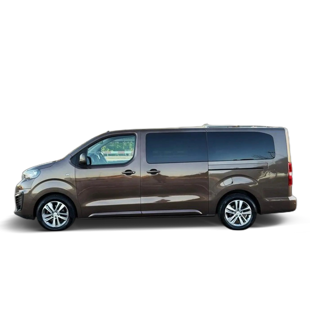 Renting Peugeot Traveller 1.5BlueHDI Active Long 120 Marrón
