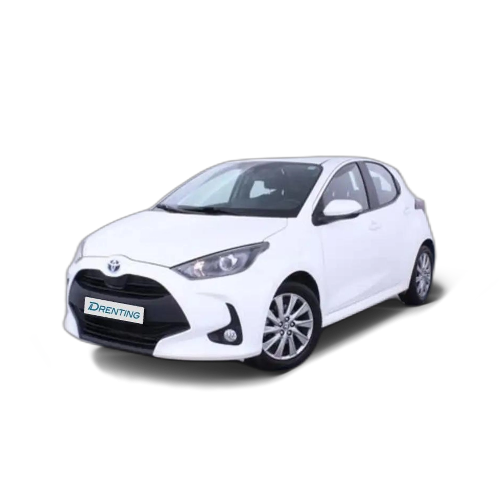 Renting Toyota Yaris 120H 1.5 Active Tech Blanco 5