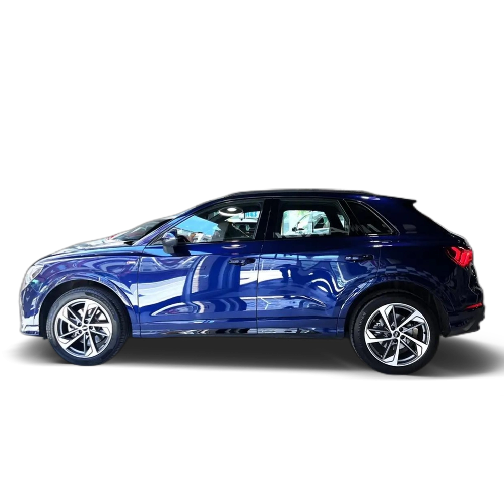 Renting Audi Q3 40 TDI Genuine edition quattro S tronic 142kW Azul 1
