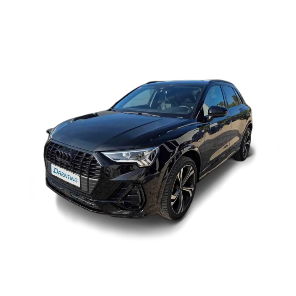 Renting Audi Q3 45 TFSIe Black line S-tronic Negro