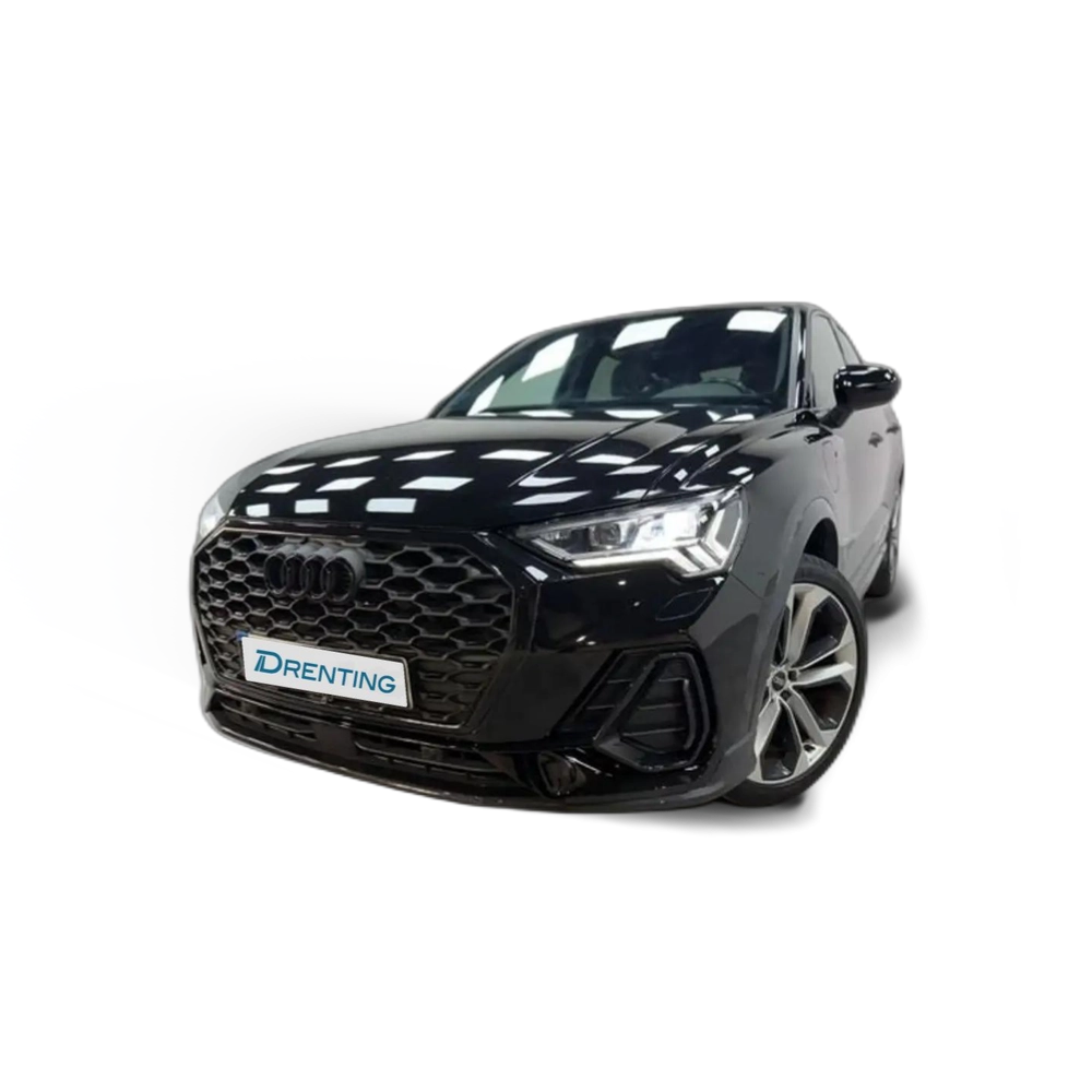 Renting Audi Q3 45 TFSIe Black line S-tronic Negro 1