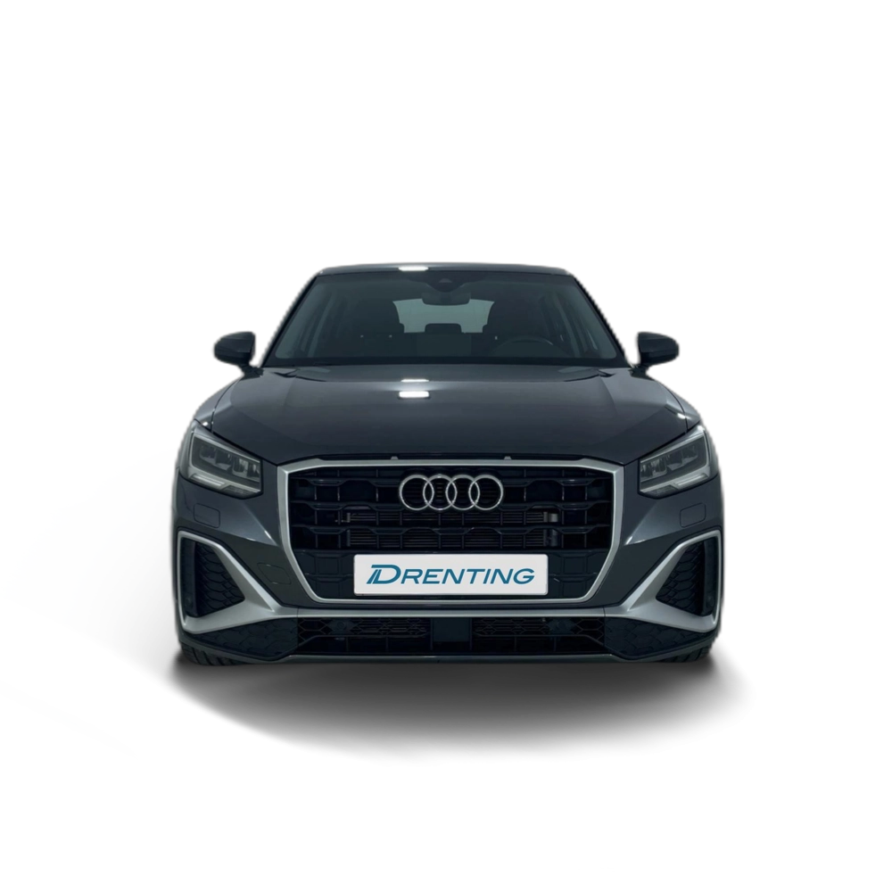 Renting Audi Q2 S line 35 TFSI 110 kW (150 CV) S tronic 4