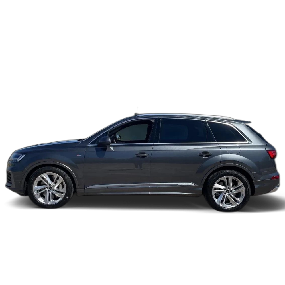 Renting AUDI Q7 55 TFSIe S line plus quattro tiptronic