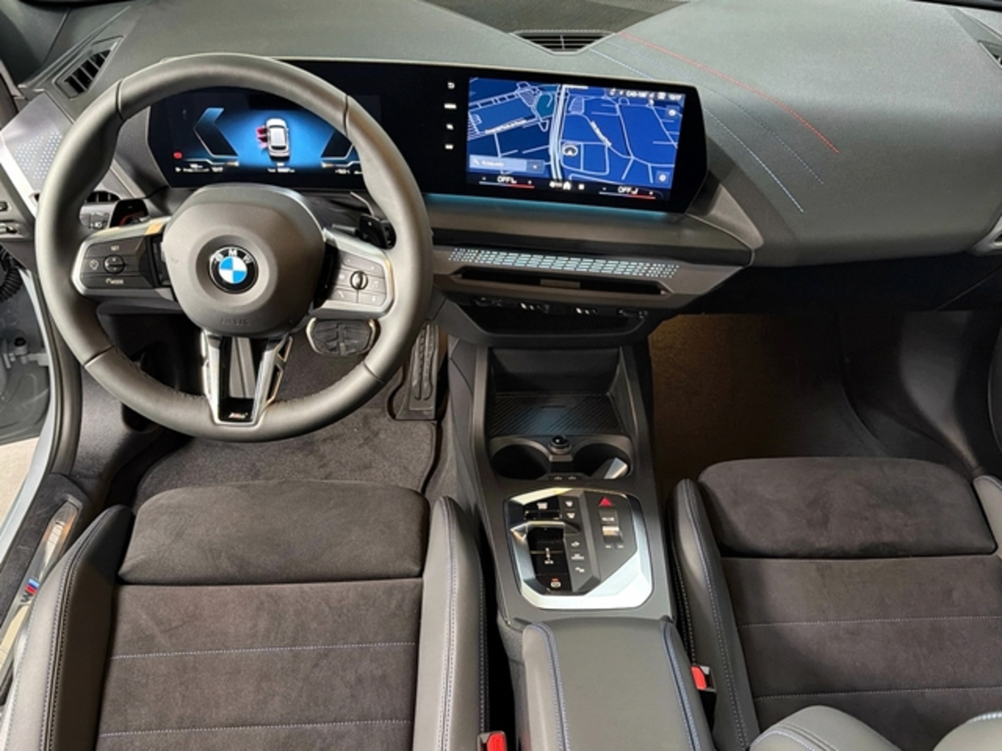 Renting BMW Serie 1 120d 120 kW (163 CV) 10 22