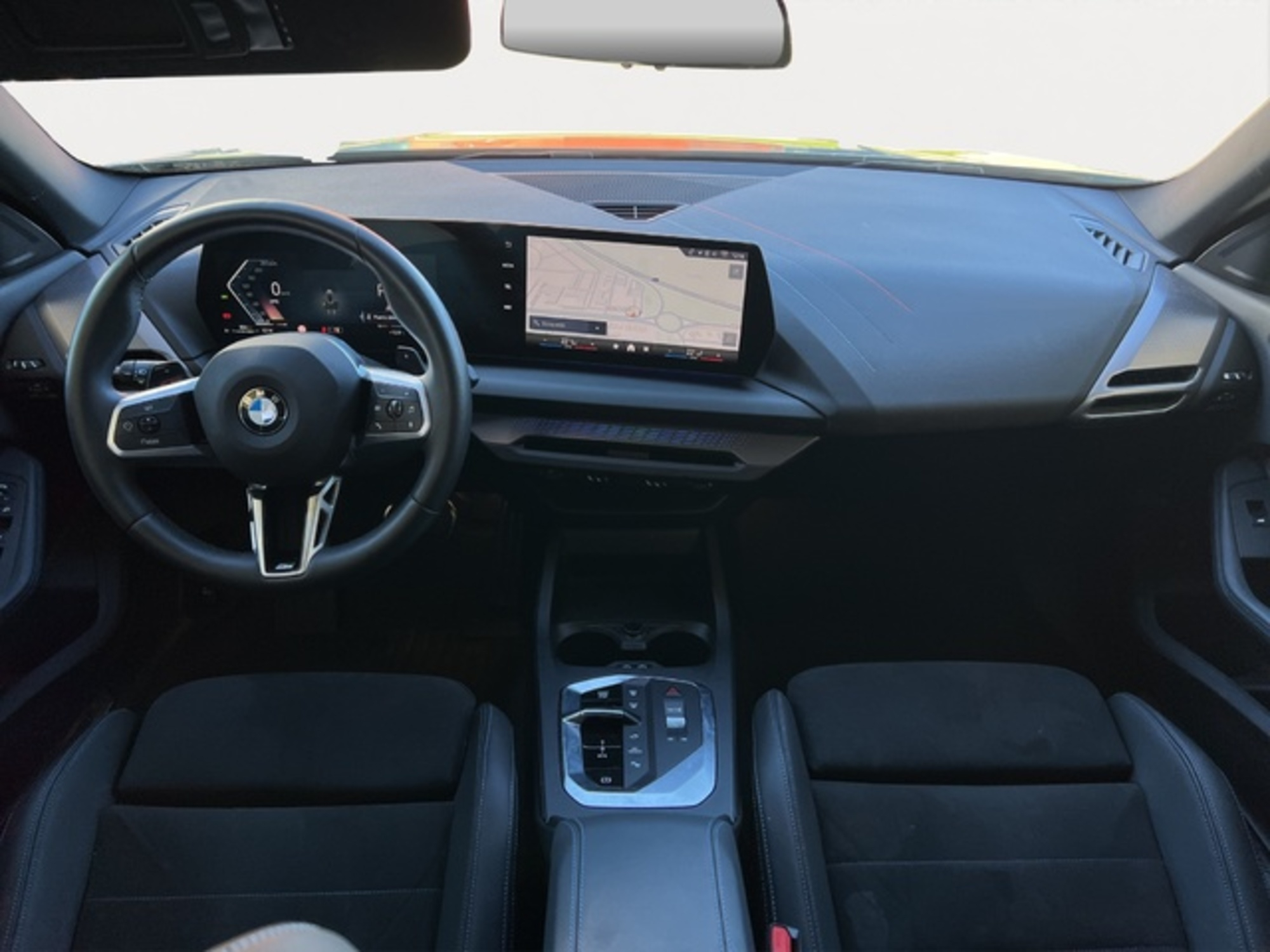 Renting BMW Serie 2 218d Gran Coupe 110 kW (150 CV) 8 3