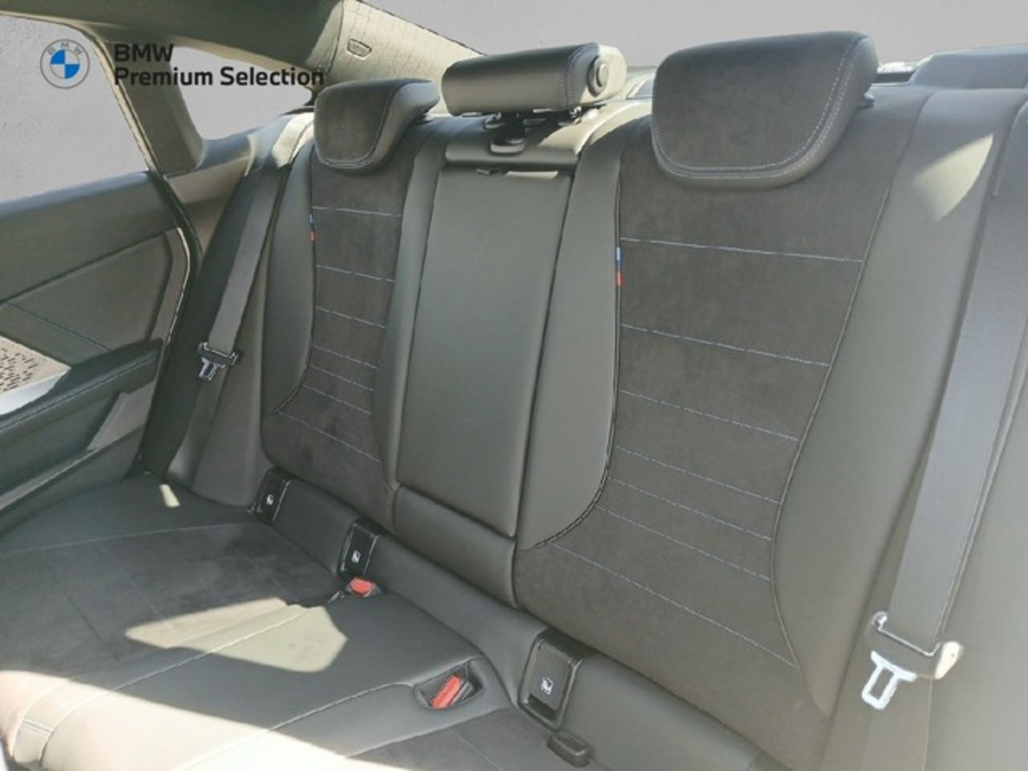 Renting BMW Serie 2 220d Gran Coupe 120 kW (163 CV) 6
