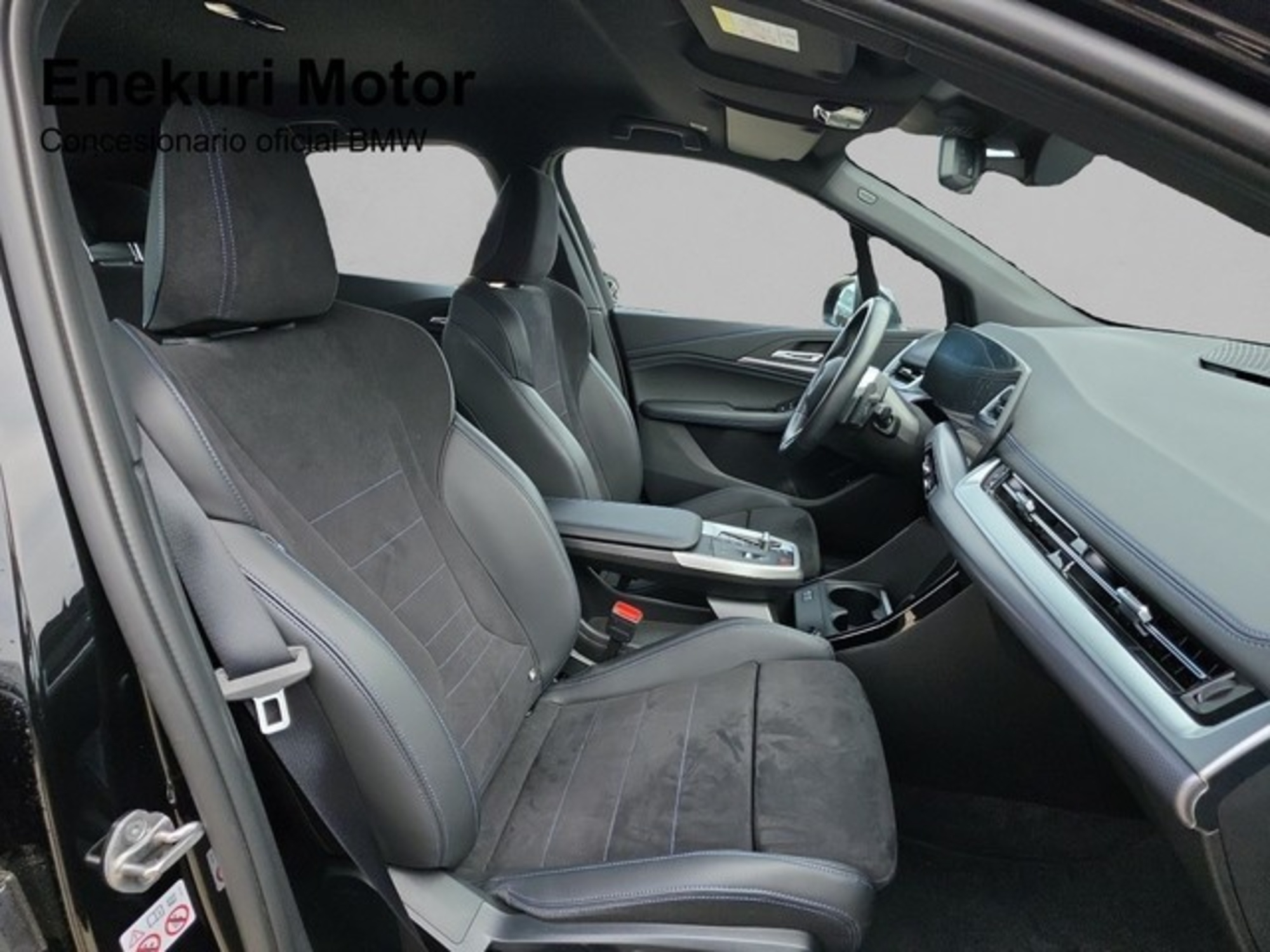 Renting BMW Serie 2 220i Active Tourer 125 kW (170 CV) 2