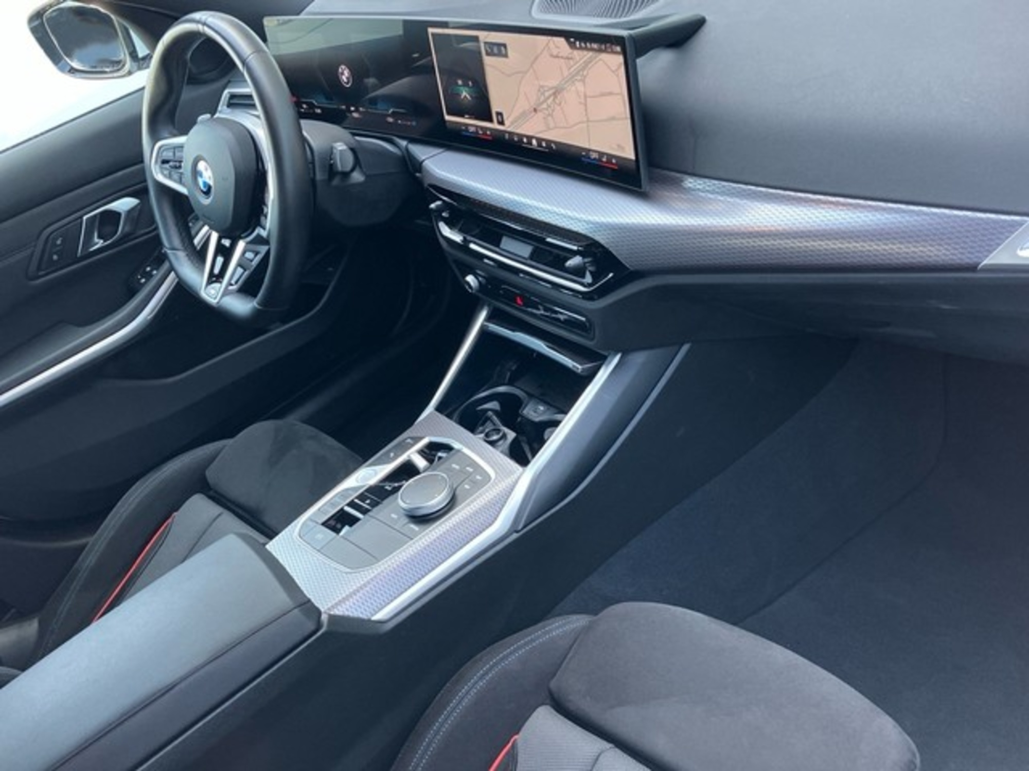 Renting BMW Serie 3 318d 110 kW (150 CV) 19 5