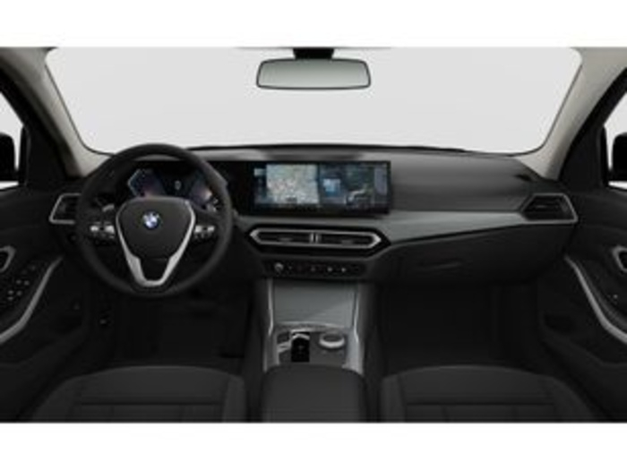 Renting BMW Serie 3 320d xDrive Touring 140 kW (190 CV) 4