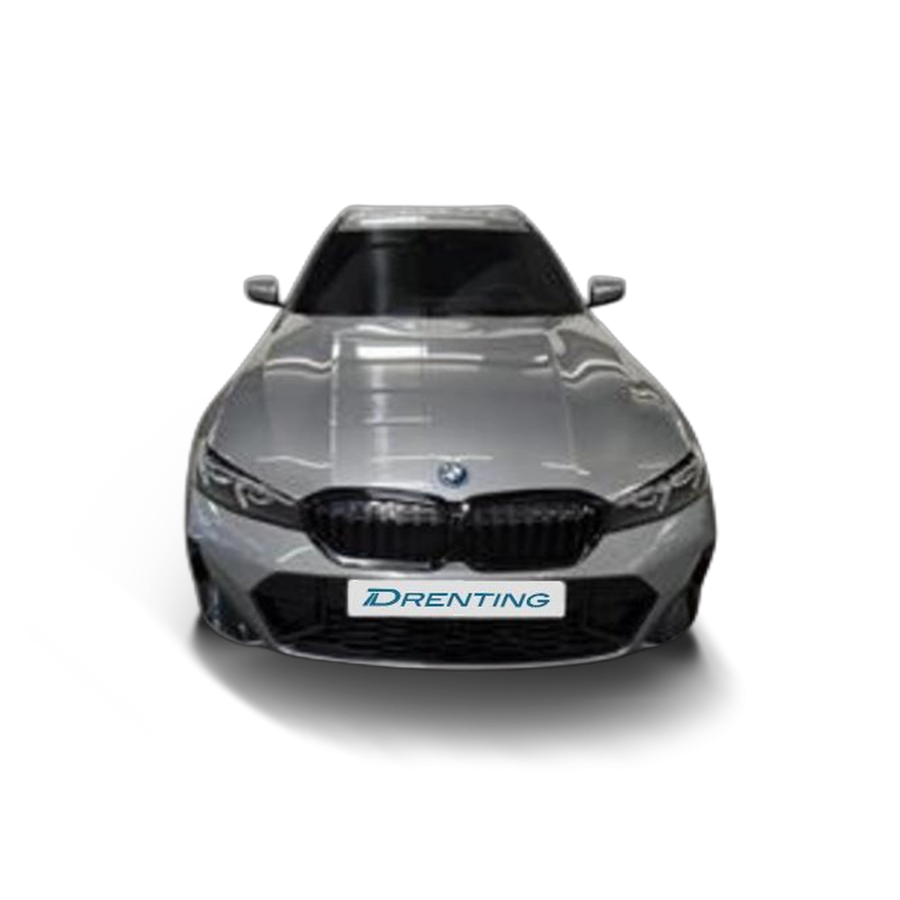 Renting BMW Serie 3 330e xDrive Touring 215 kW (292 CV) 2 6