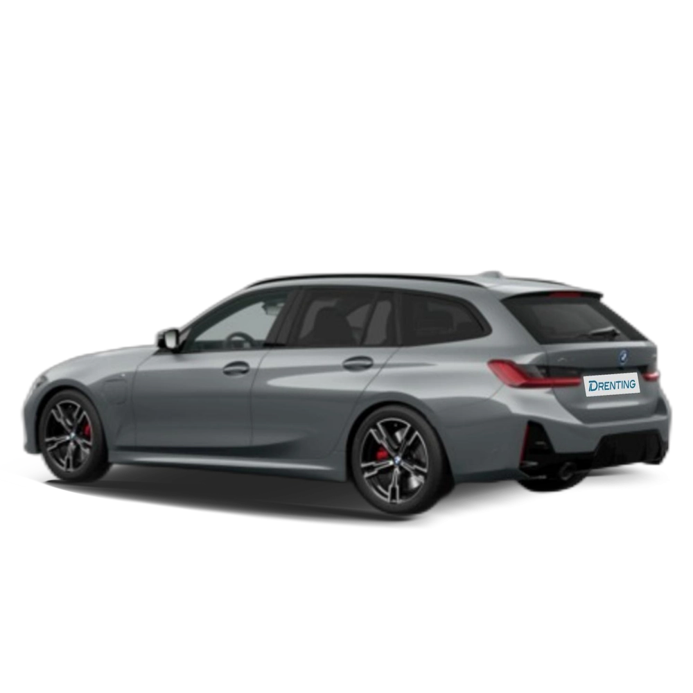Renting BMW Serie 3 330e xDrive Touring 215 kW (292 CV) 3 1
