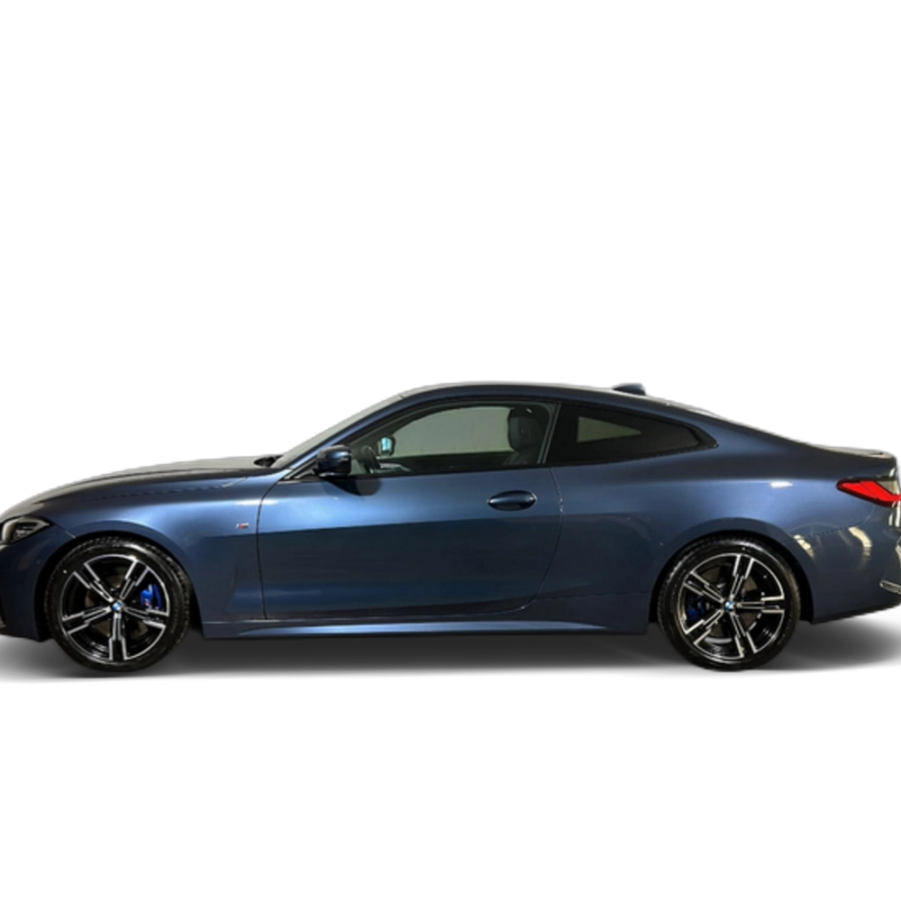 Renting BMW Serie 4 420d Coupe 140 kW (190 CV) 8 1