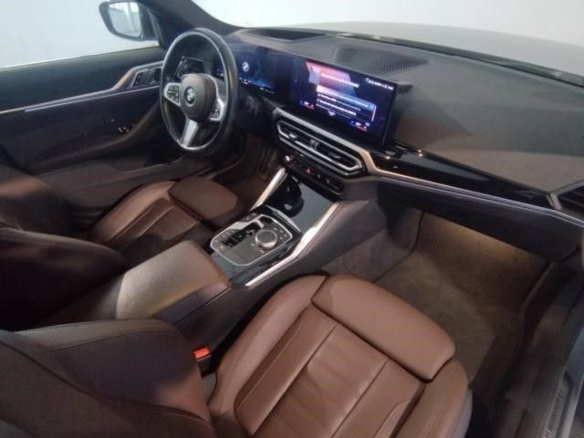 Renting BMW Serie 4 420d Gran Coupe 140 kW (190 CV) 13 3