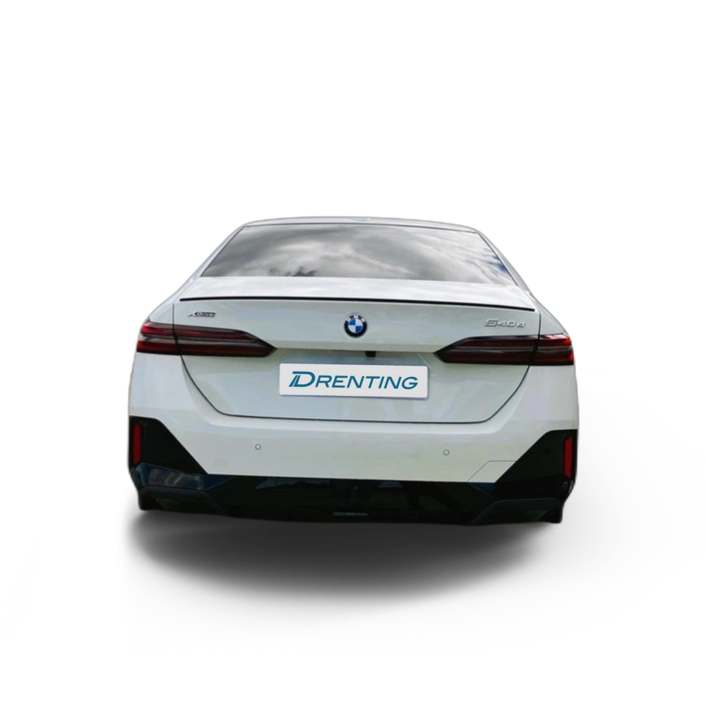 Renting BMW Serie 5 540d xDrive 223 kW (303 CV)