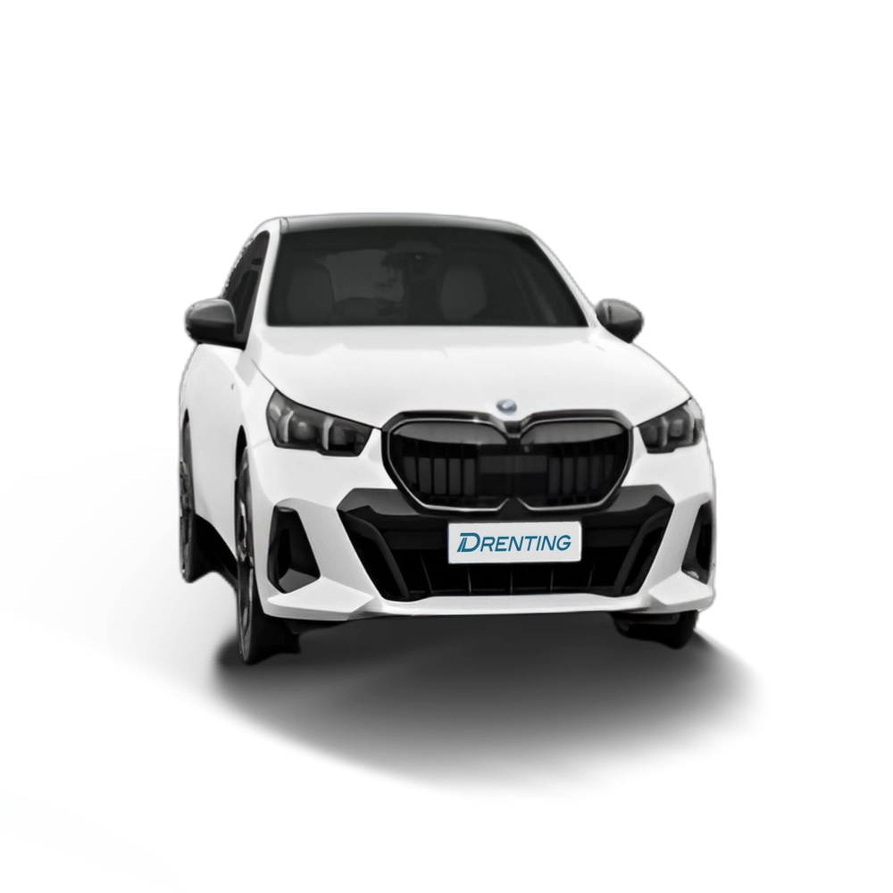 Renting BMW Serie 5 550e xDrive 360 kW (490 CV) 2