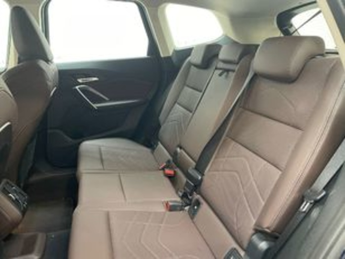 Renting BMW X1 sDrive18d 110 kW (150 CV) 1 6