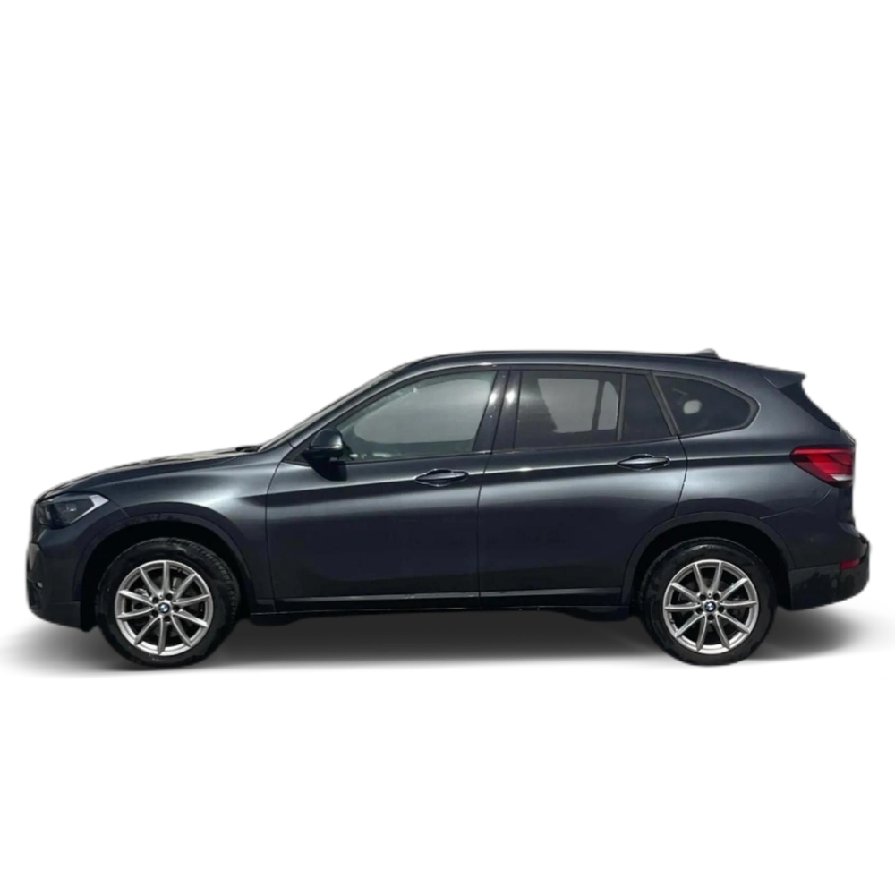 Renting BMW X1 sDrive18d 110 kW (150 CV) 1 13