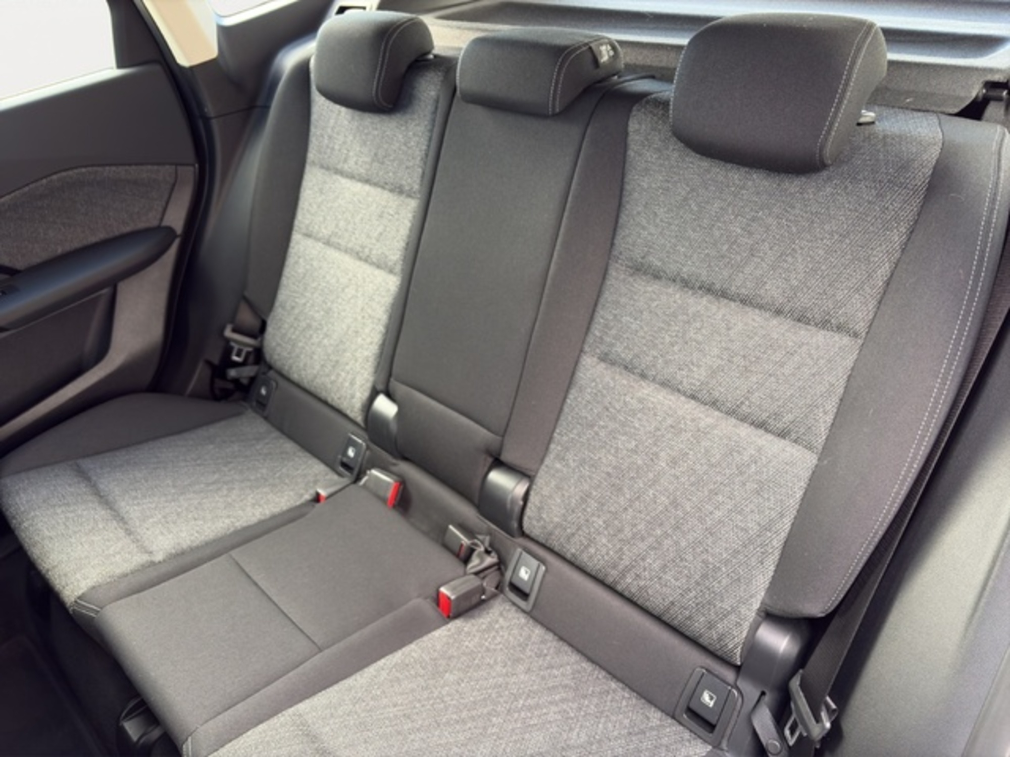 Renting BMW X1 sDrive18d 110 kW (150 CV) 1 20