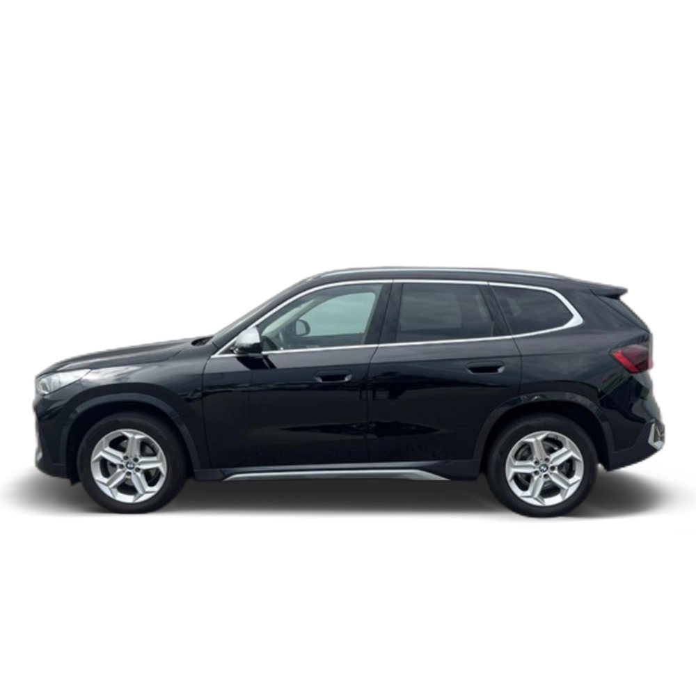 Renting BMW X1 sDrive18i 100 kW (136 CV) 2
