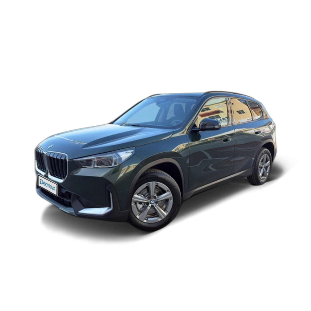 Renting BMW X1 sDrive18i 100 kW (136 CV) 2 1