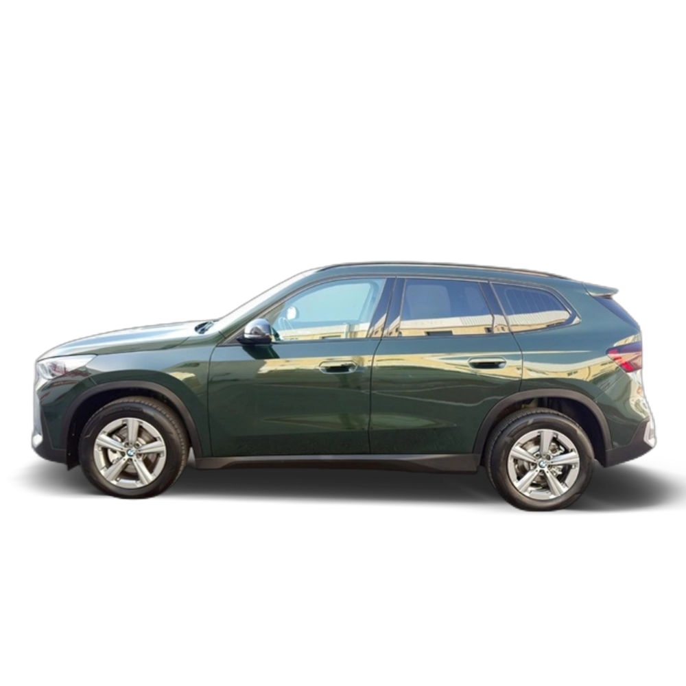 Renting BMW X1 sDrive18i 100 kW (136 CV) 2 1