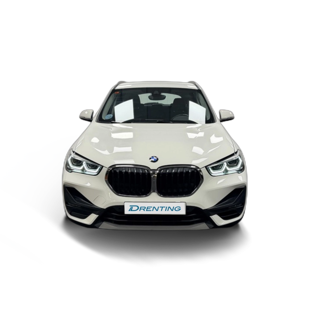 Renting BMW X1 sDrive18i 103 kW (140 CV) 1