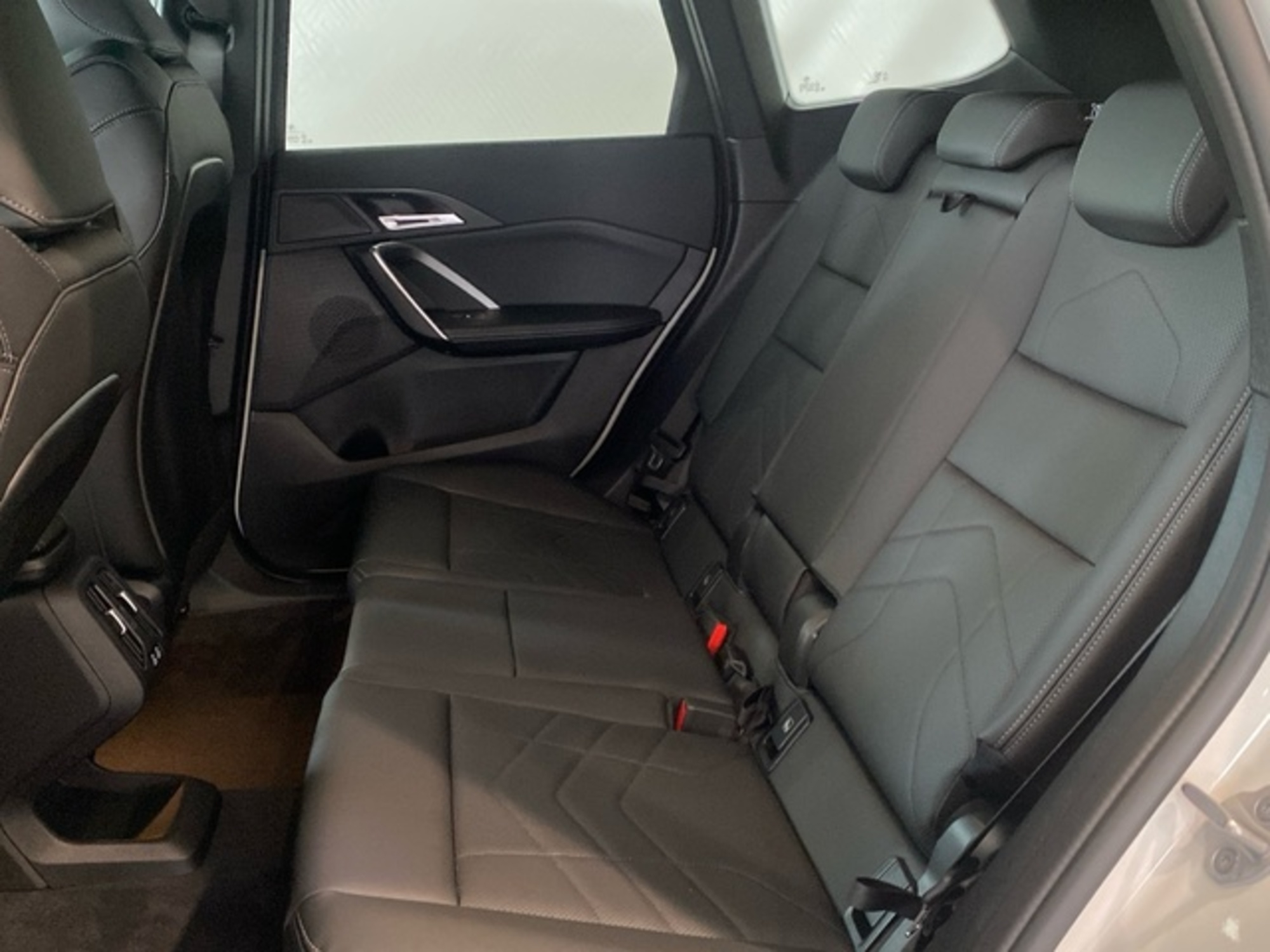 Renting BMW X1 sDrive20d 120 kW (163 CV) 14 3