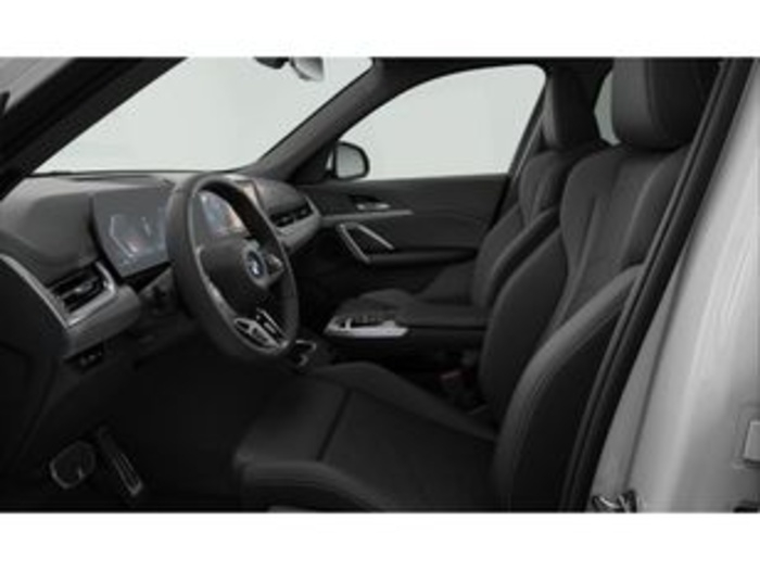 Renting BMW X1 sDrive20d 120 kW (163 CV) 26