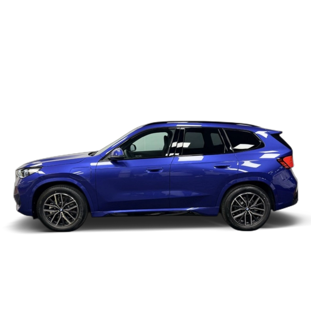 Renting BMW X1 xDrive25e 180 kW (245 CV) 2 10