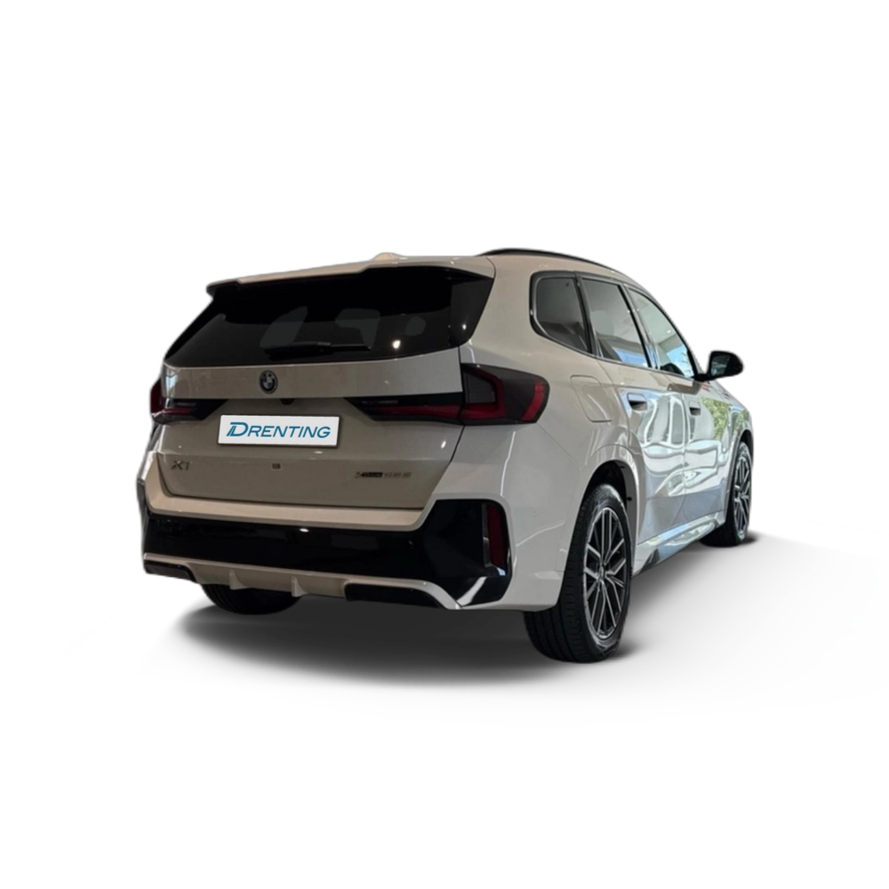 Renting BMW X1 xDrive25e 180 kW (245 CV) 2 19