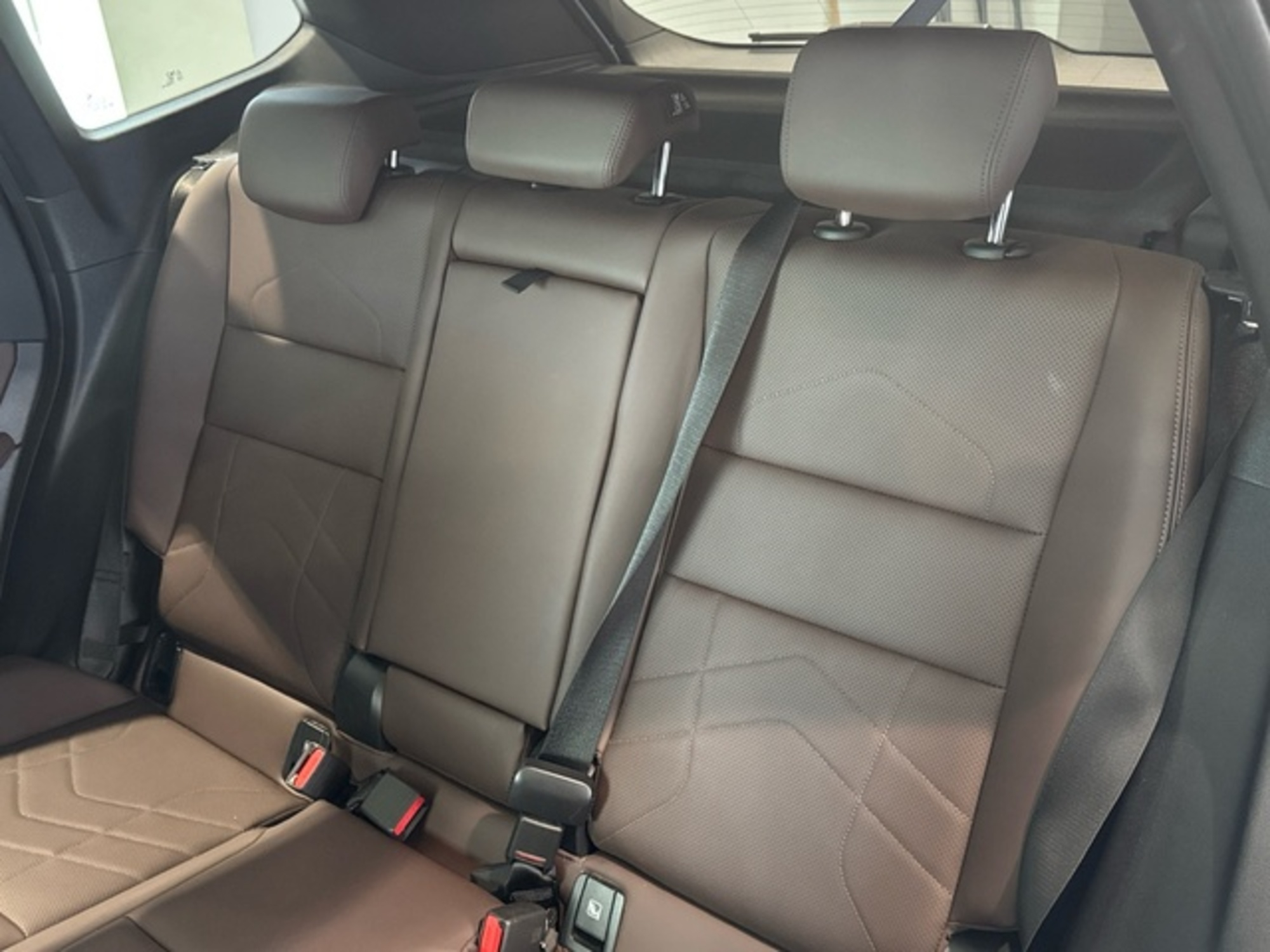 Renting BMW X1 xDrive25e 180 kW (245 CV) 2 19