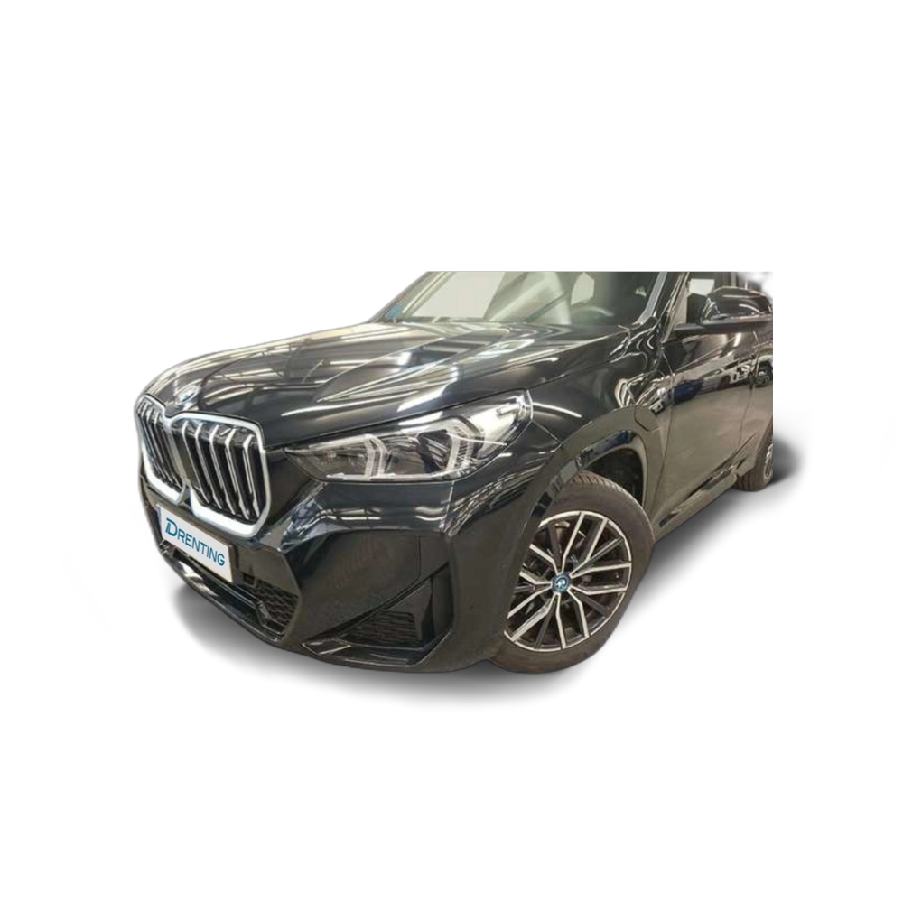 Renting BMW X1 xDrive25e 180 kW (245 CV) 2 28